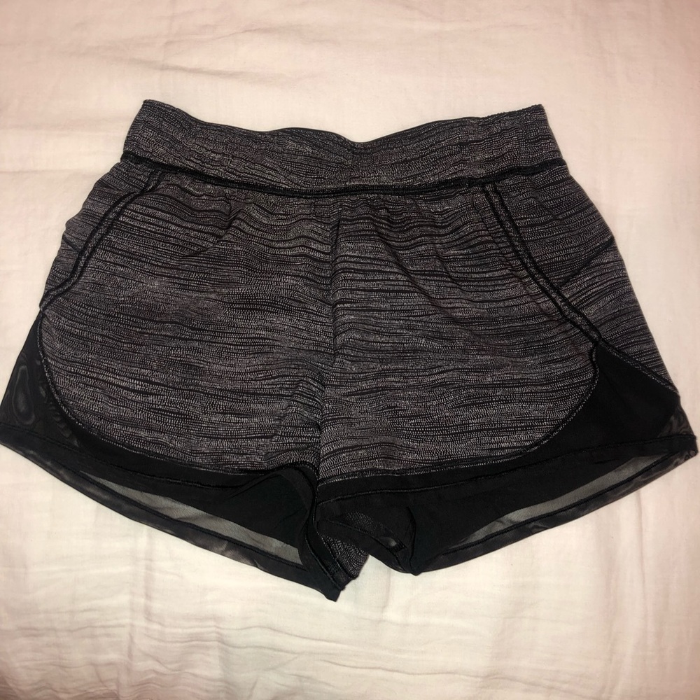 Lululemon REVERSIBLE shorts. Never worn!